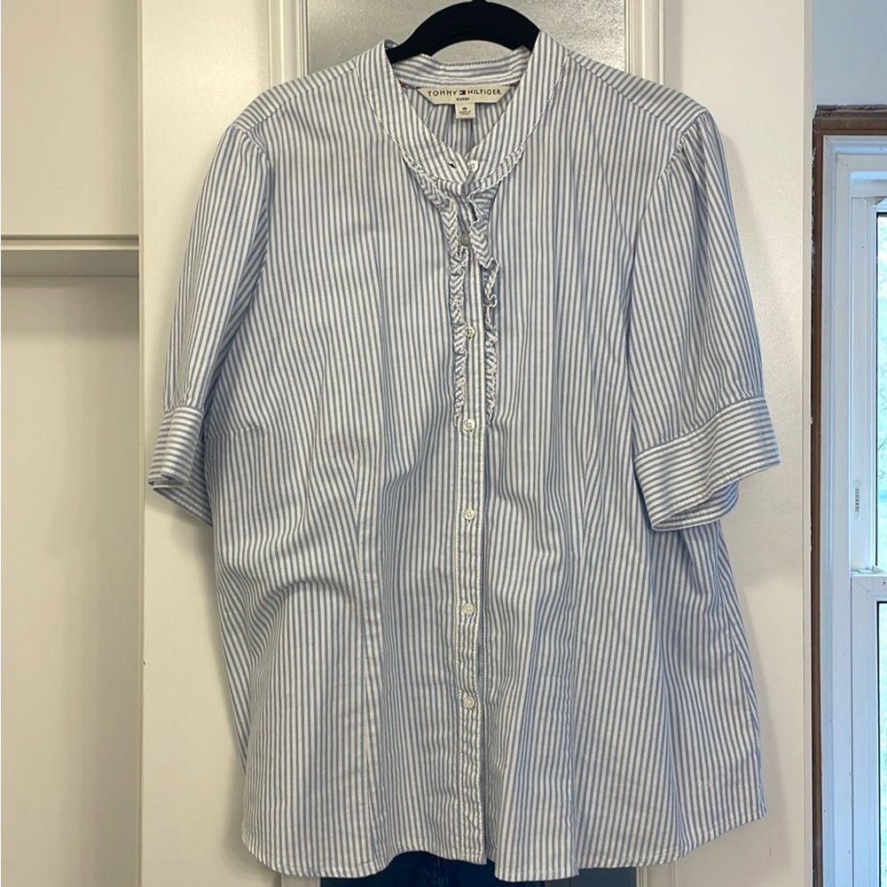 Tommy Hilfiger Women’s Shirt Sleeved Blouse
